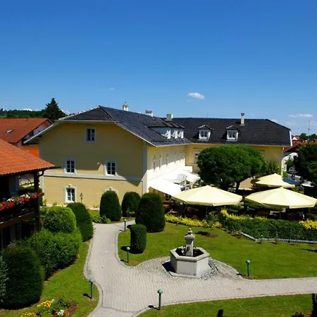 Urige Sammareier Gutshof In * Bad Birnbach